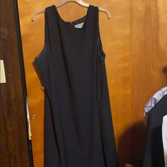 Black Dress - Picture 1 of 1